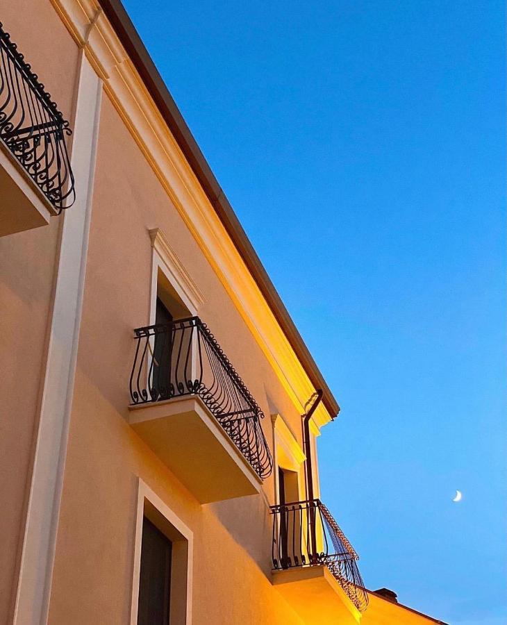B&B Da Peppe โรตอนดา ภายนอก รูปภาพ