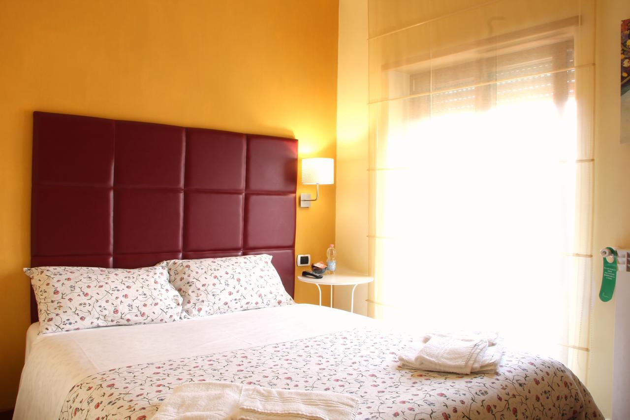 B&B Da Peppe โรตอนดา ภายนอก รูปภาพ